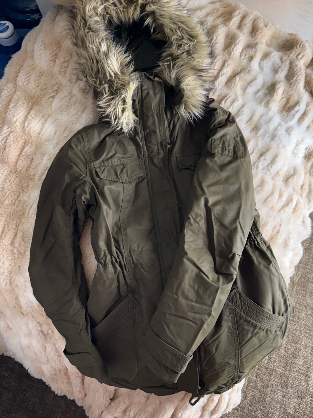Abercrombie & Fitch Olive Hooded Faux-Fur Trim Parka